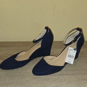 Attention Navy Wedge Heels